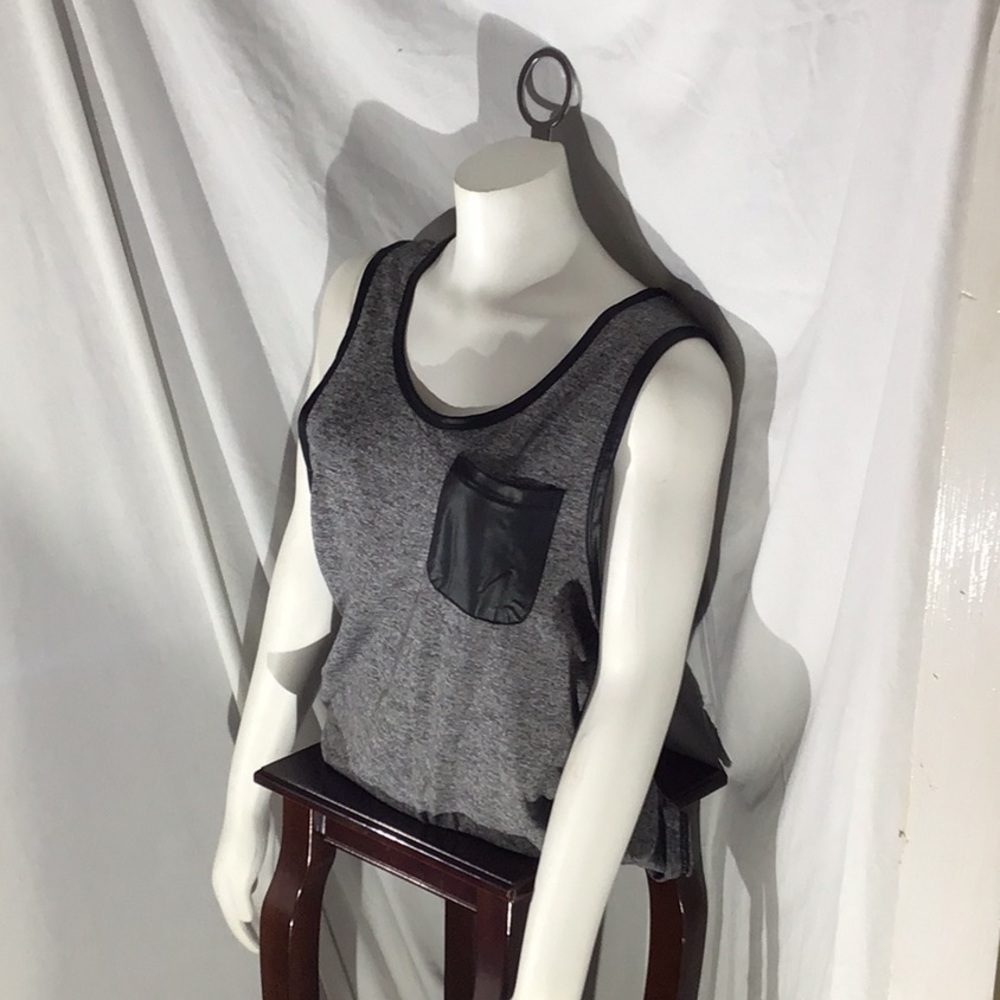 Large Carbon brand Grey and black sleeveless shirt
